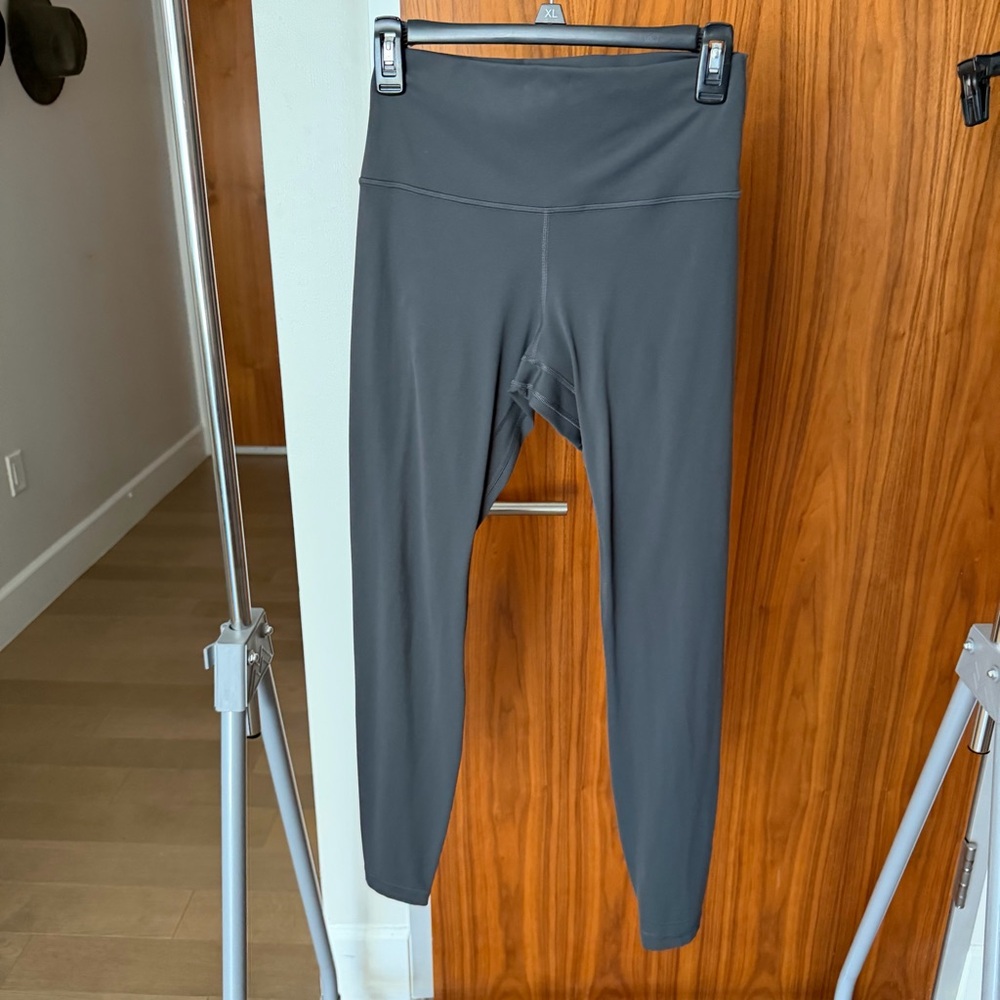 Lululemon Align 28” Leggings in Graphite Grey - Picture 2 of 5